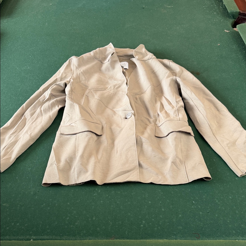 Chic Beige Women's Blazer. Caja. # 6 A